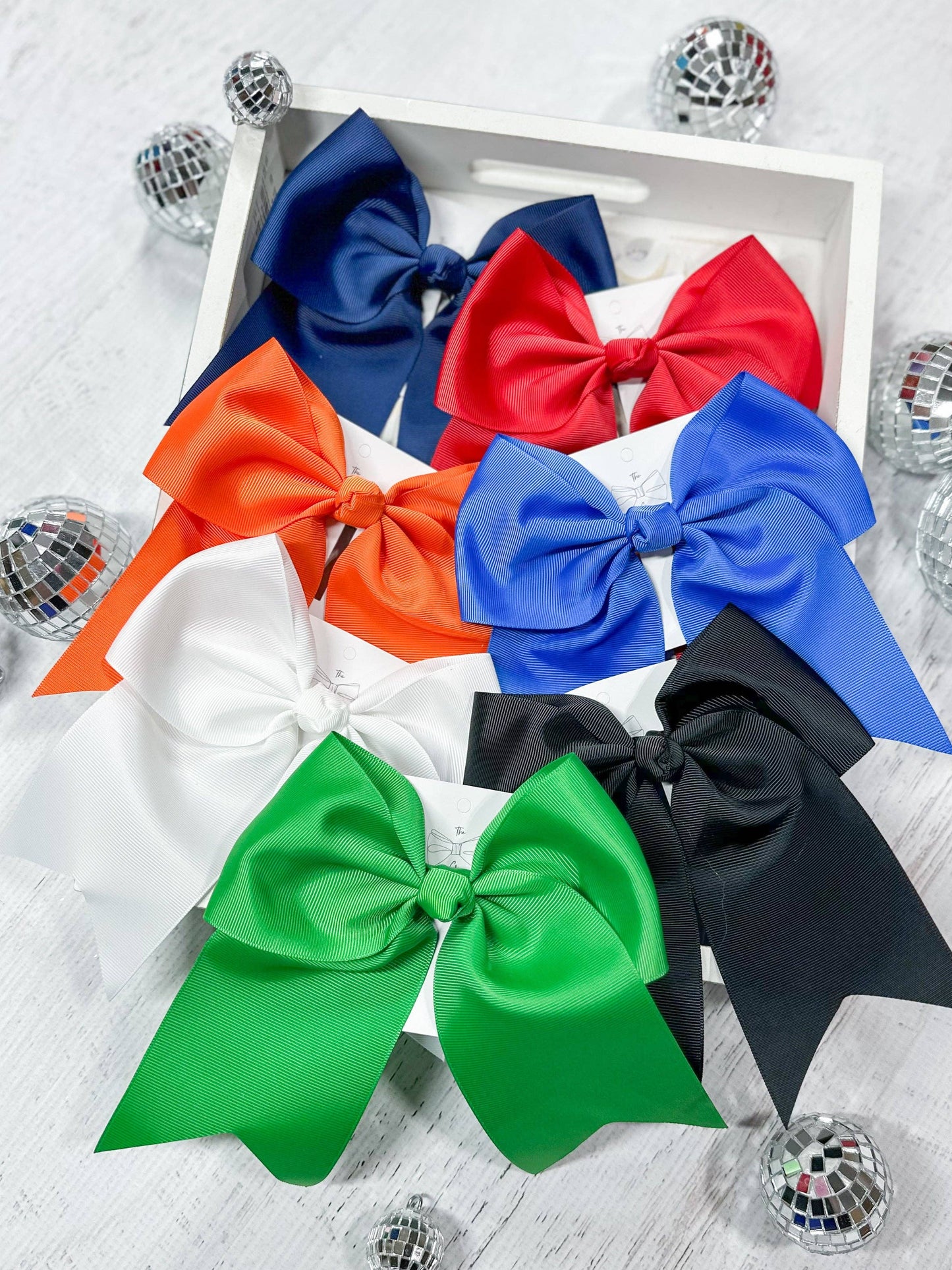 Solid Cheer Bow on Pony-O: Red