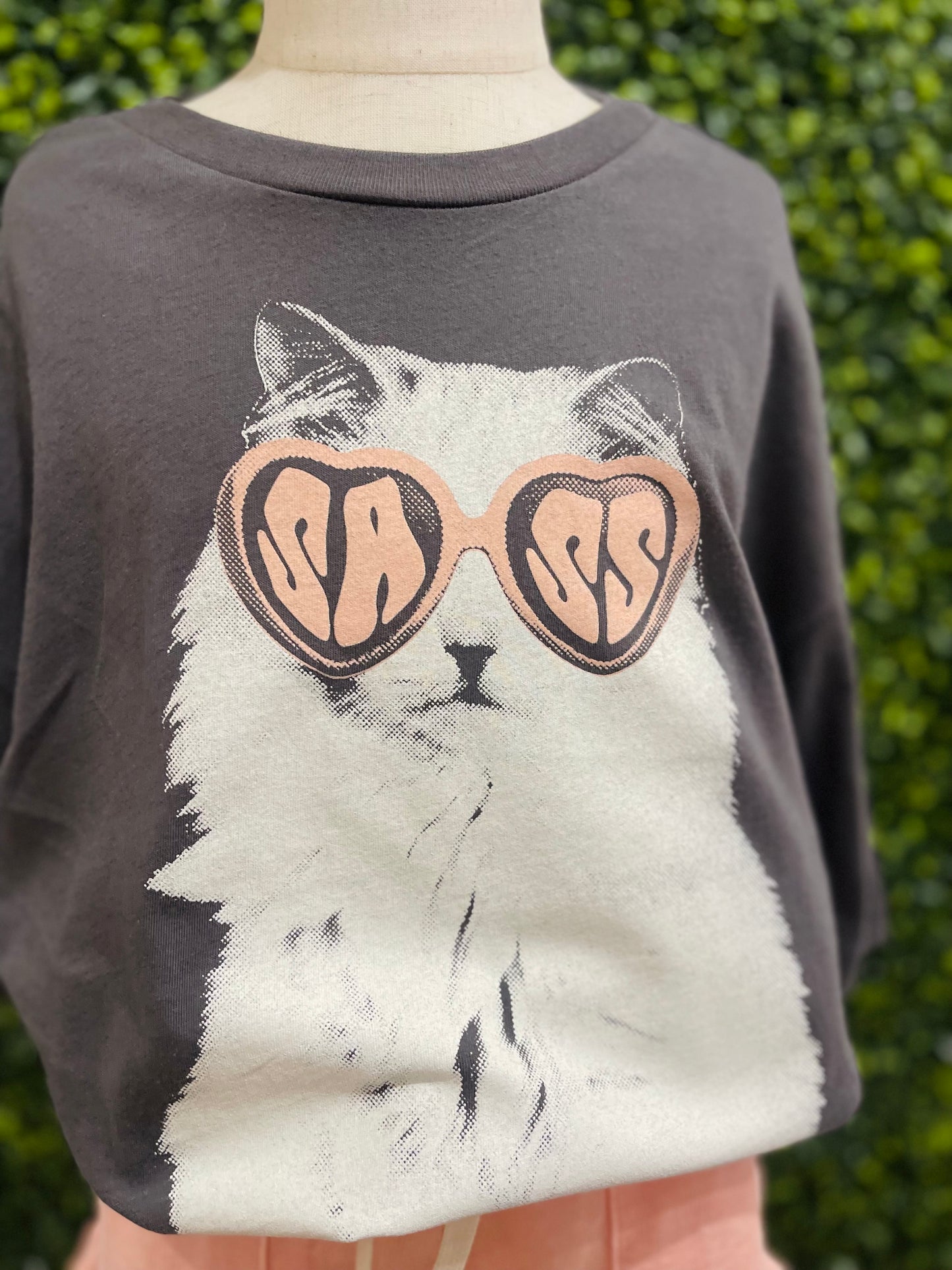 Sass Cat Tee | Black