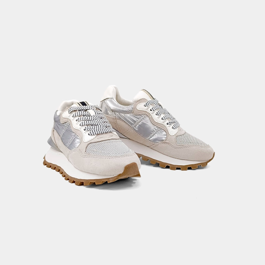 PHOEBE : Silver