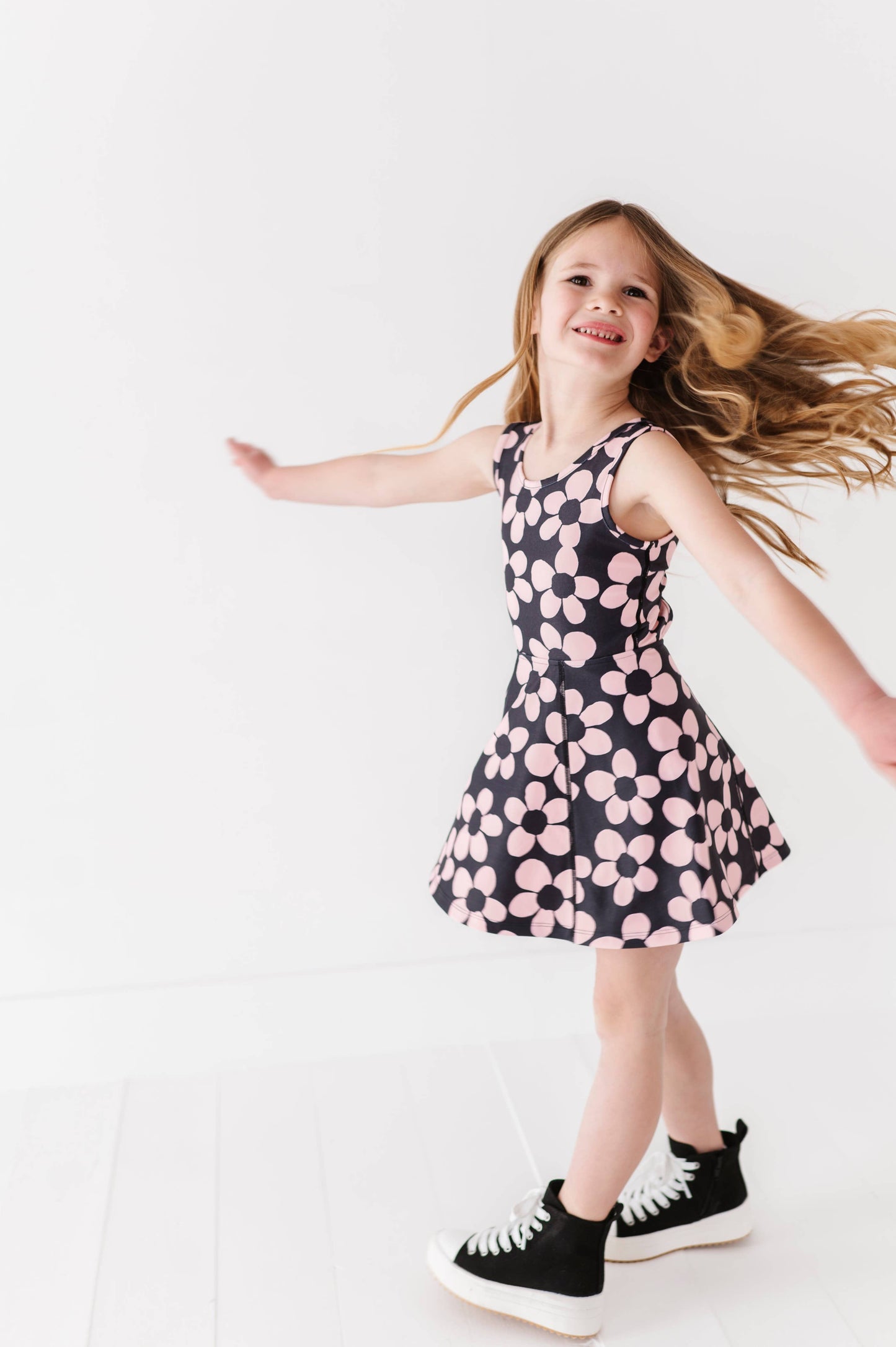 Retro Daisy | Twisty Back Dress + Detached Shorts