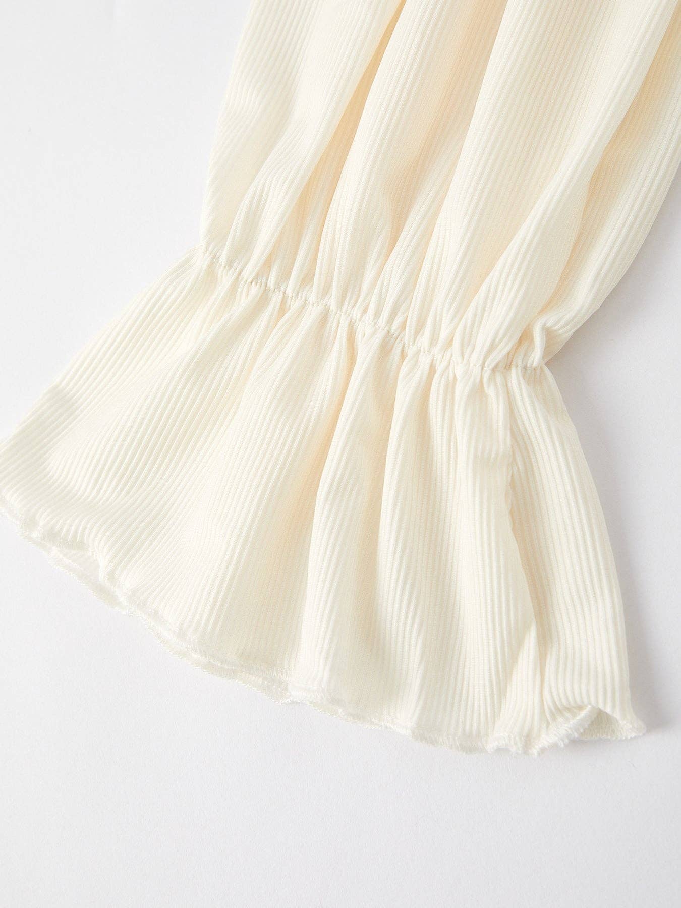 Valentine's Flutter Sleeve Flare Set
