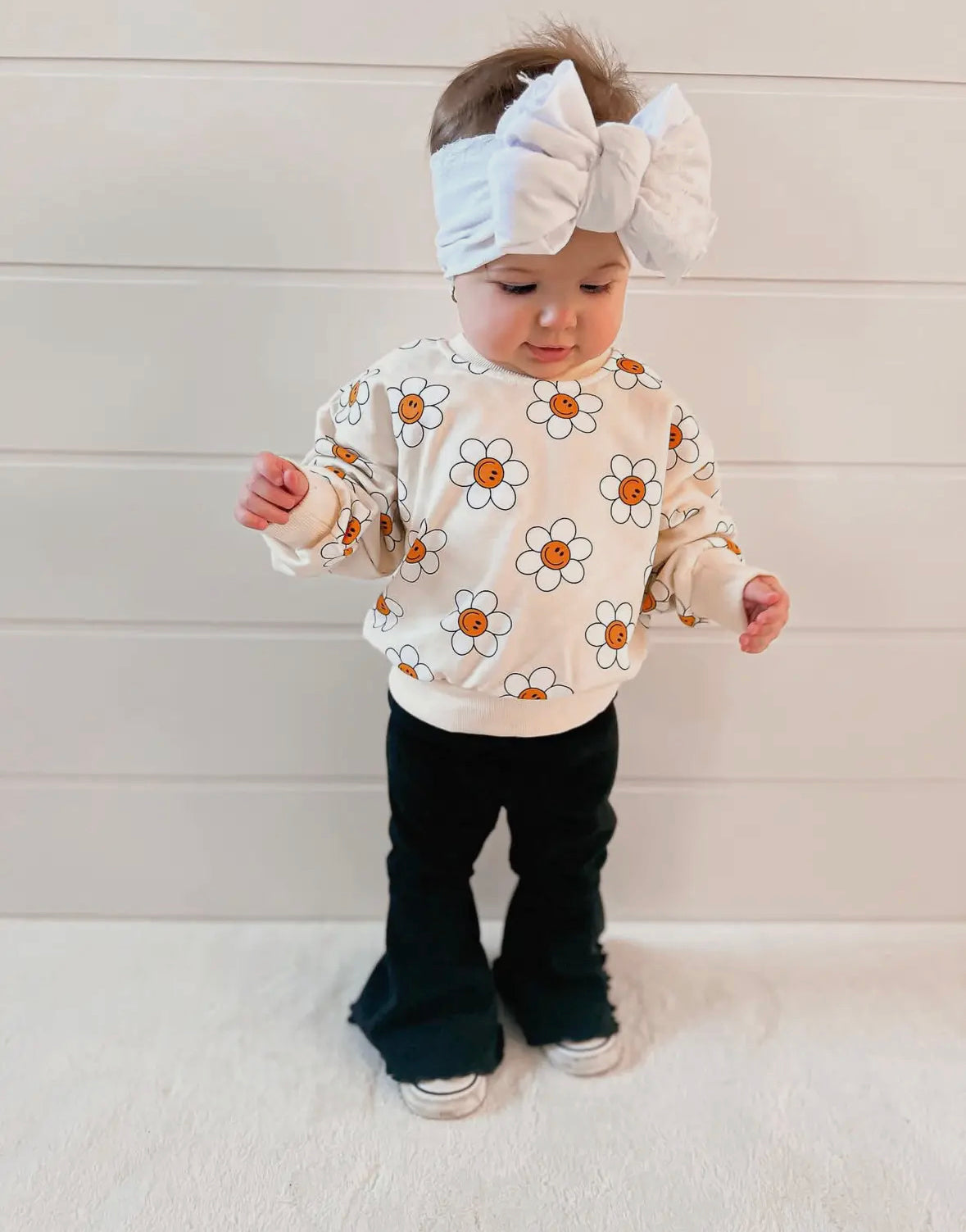 Sweet Daisy Sweatshirt