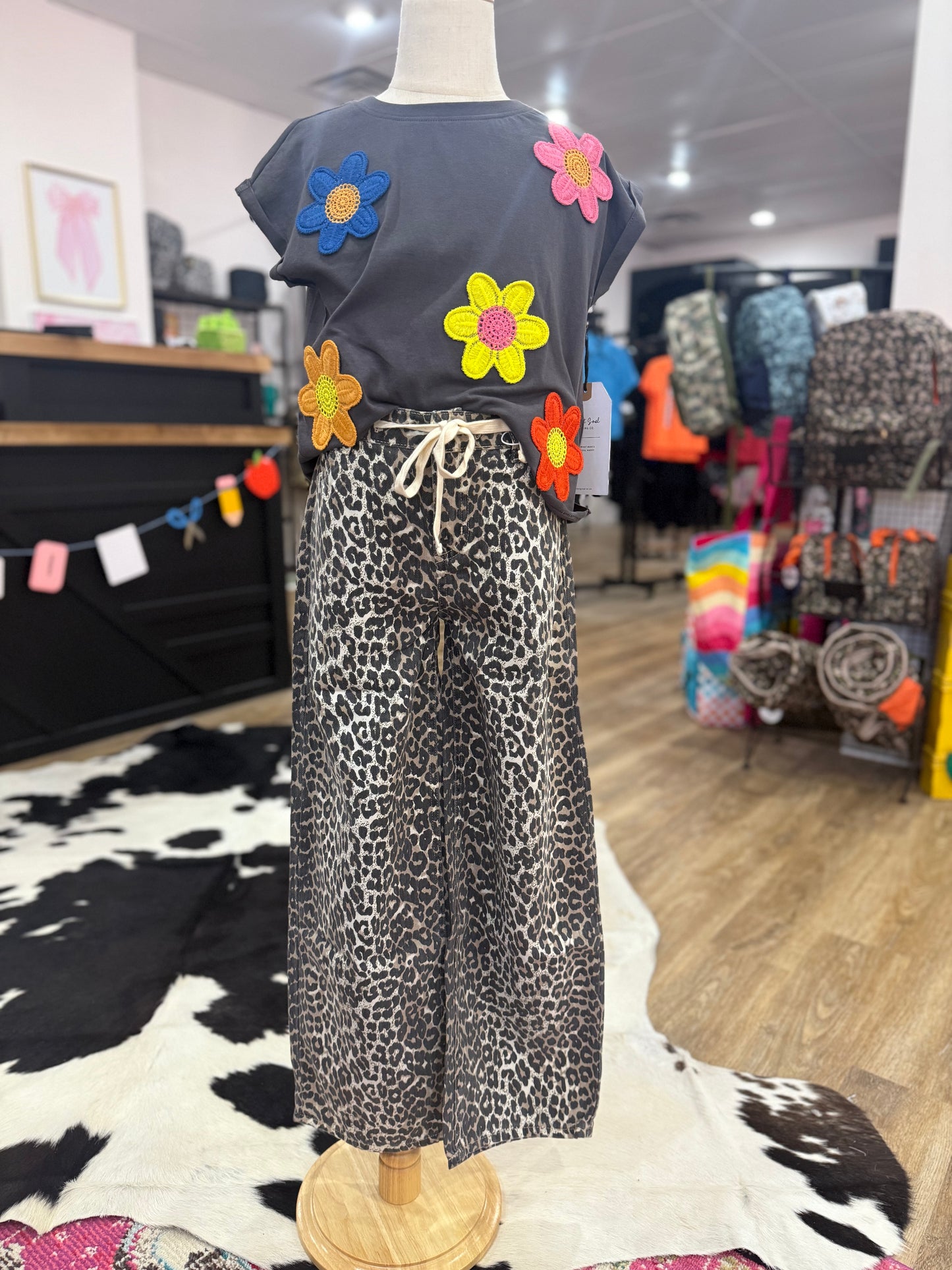 Leopard Slight Barrel Drawstring Pants