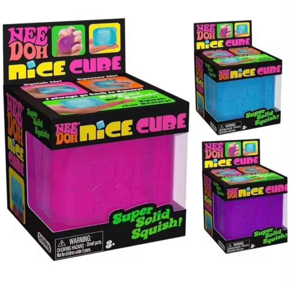 Squishy Cube | Slow Squeeze
