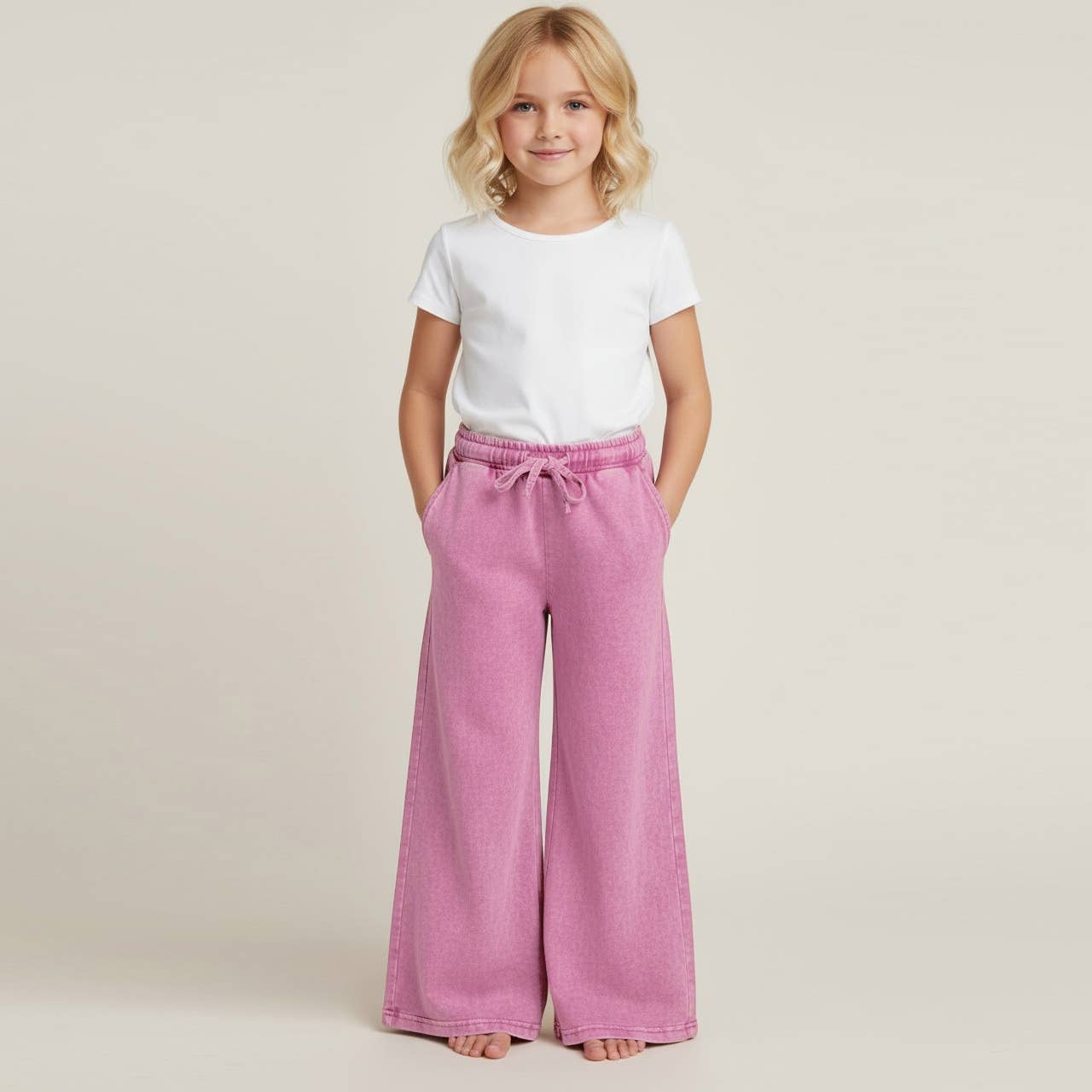 Mineral wash wide leg sweatpants: Charcoal