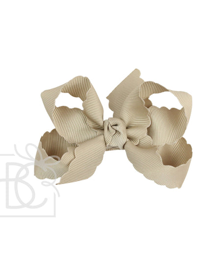 SCALLOPED EDGE BOW: Antique White / 3.5" Medium - 1.5" Ribbon on Alligator Clip