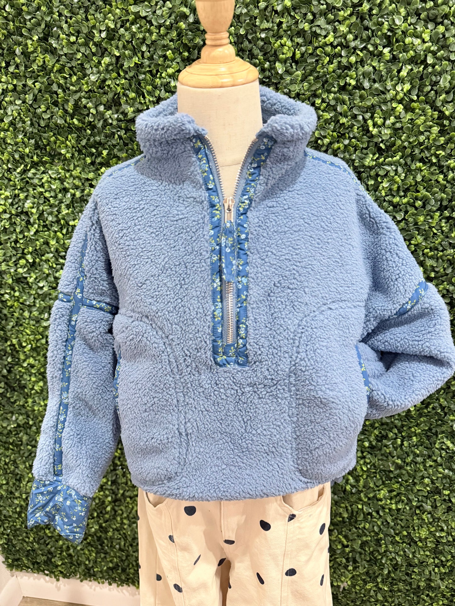 Floral Print Piped Sherpa Pullover