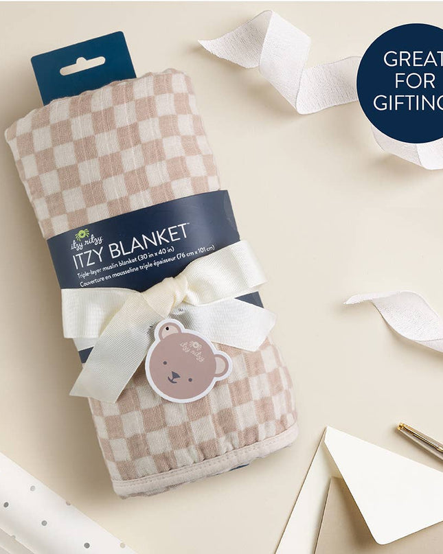 Itzy Blanket™: Strawberries + Cream