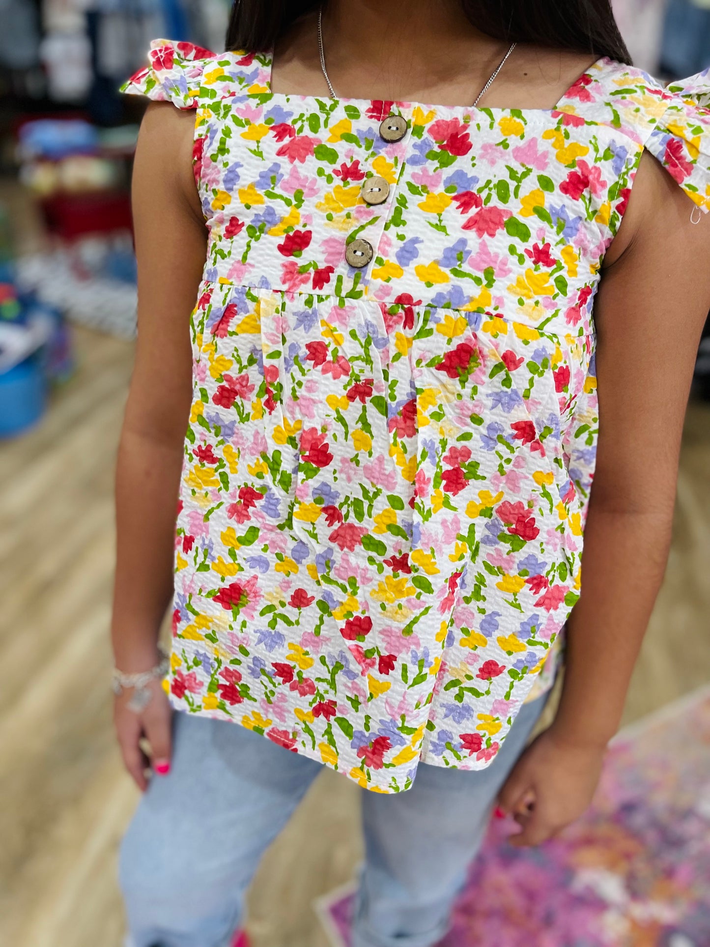 Textured Floral Ruffled Tank