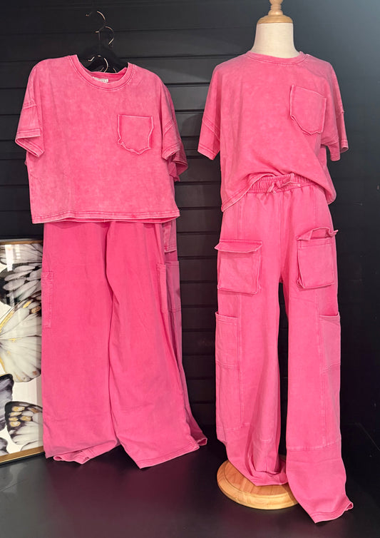 Raw Edge Pocket Tee + Cargo Pocket Detail Set | Pink