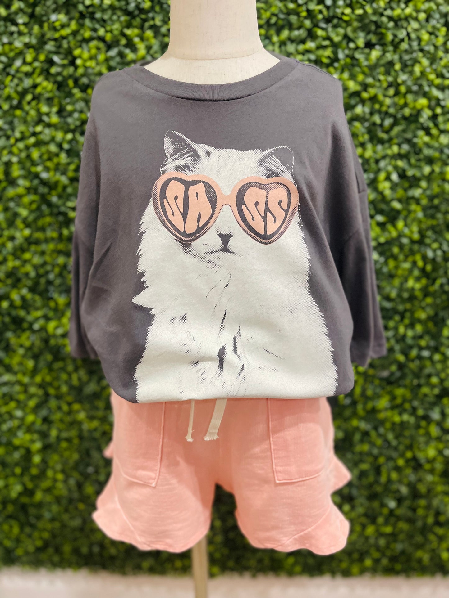Sass Cat Tee | Black