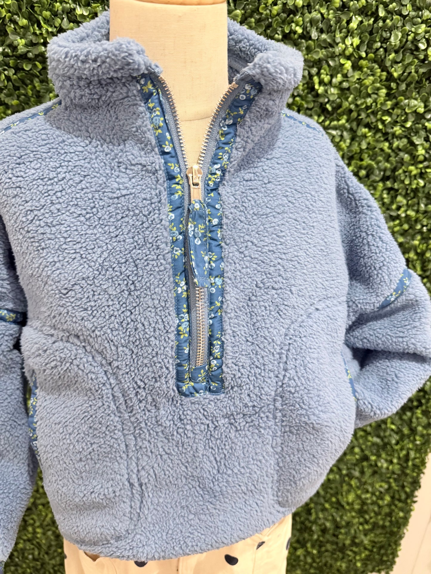 Floral Print Piped Sherpa Pullover