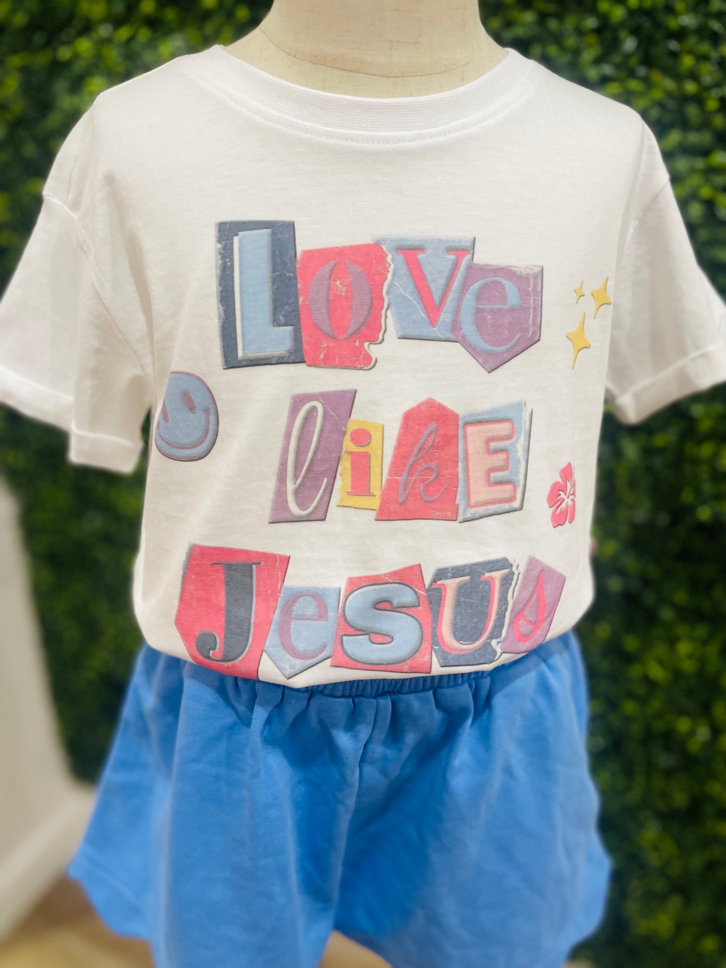 Love Like Jesus Graphic Tee | White