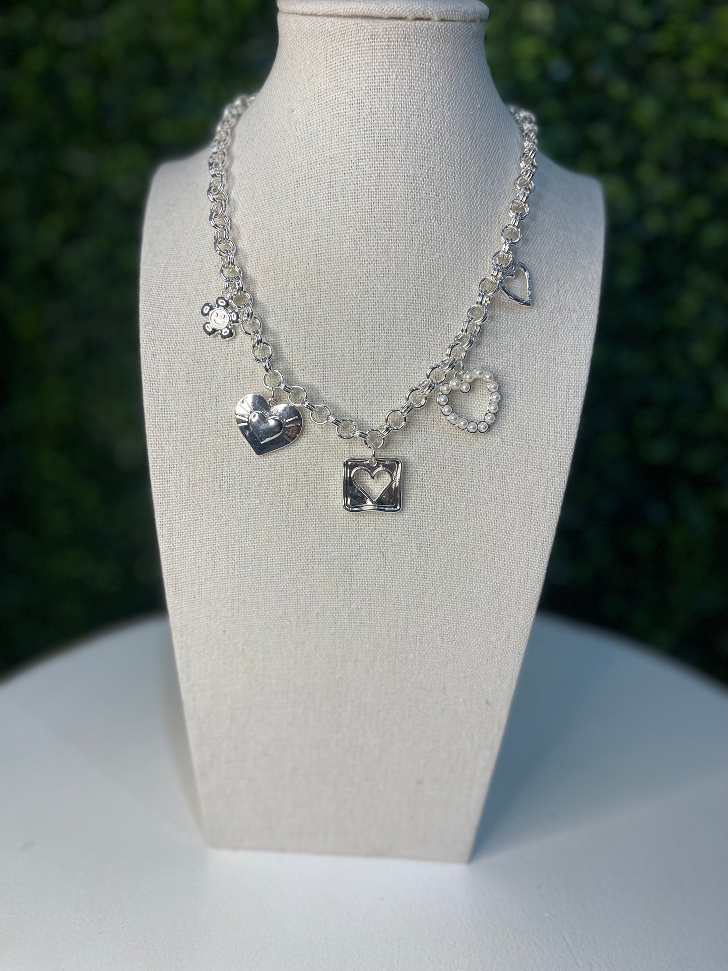 Flirty Charm Necklace | Silver