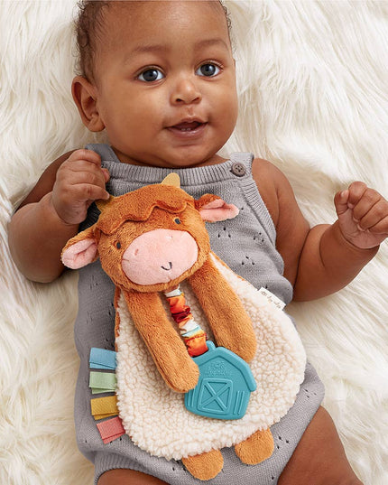 Highland Cow Itzy Friends Lovey™ Plush