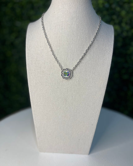 Ruffle Edge Drop Necklace | Silver