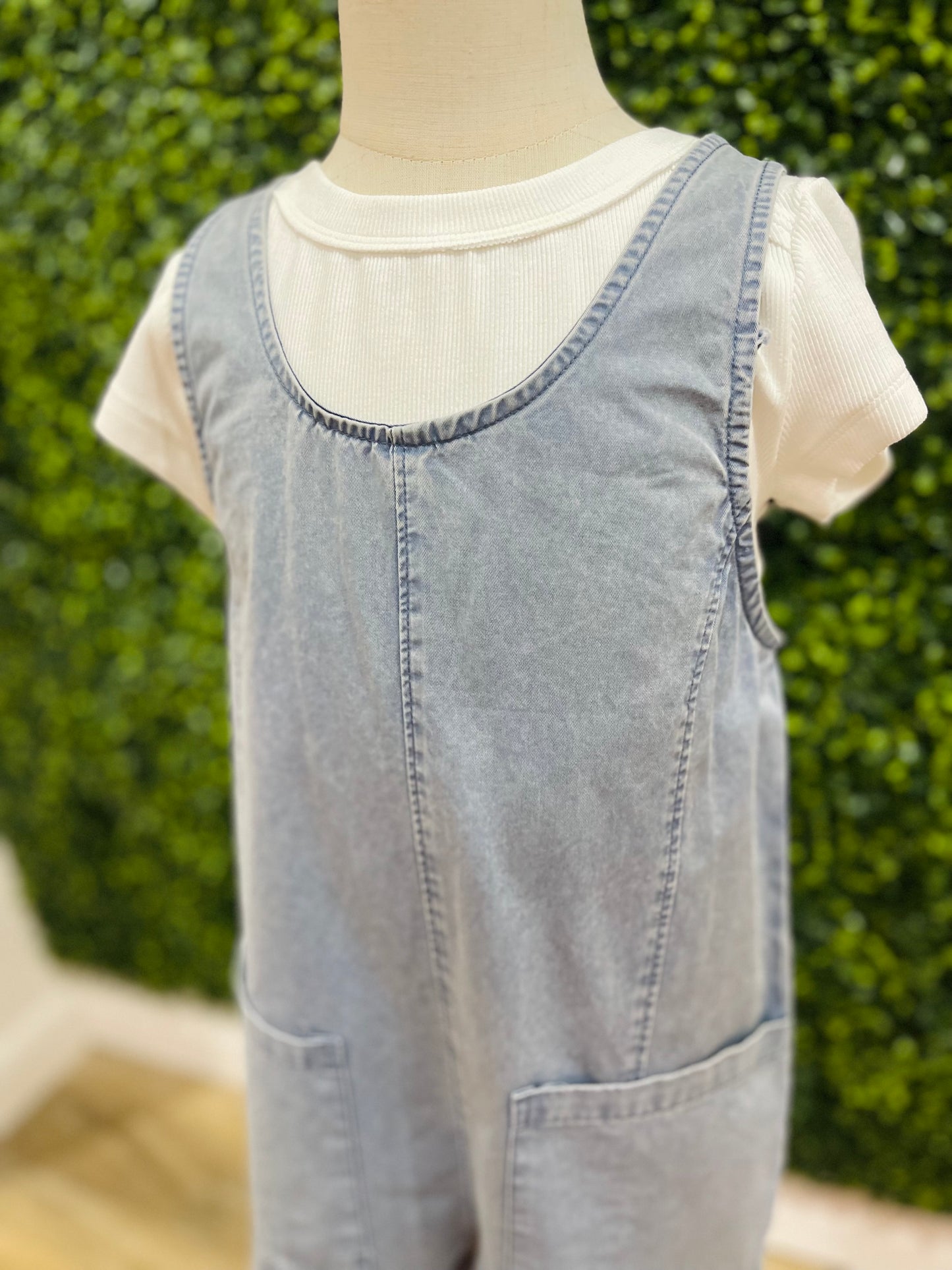 Washed Patch Pocket Sleeveless Romper | Denim