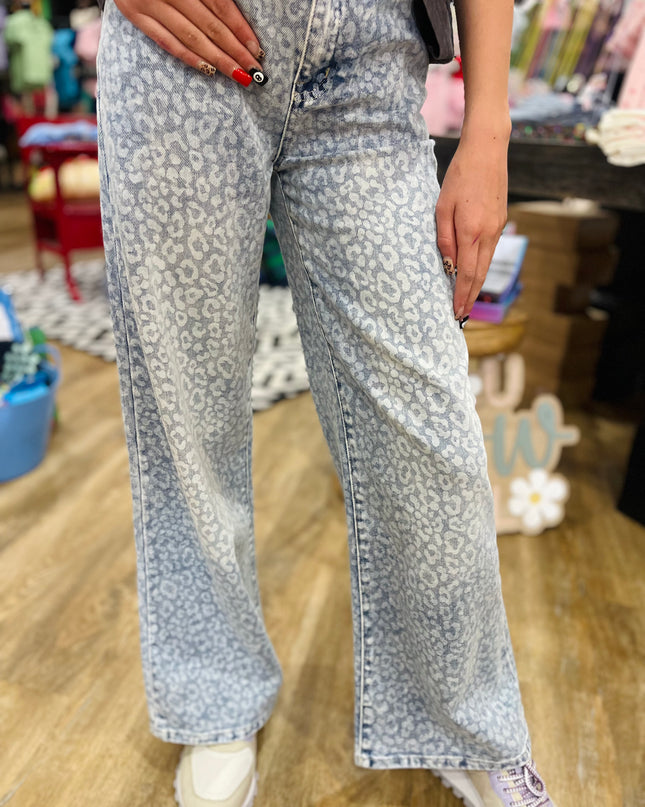 Wide Leg Jeans | Blue Leopard
