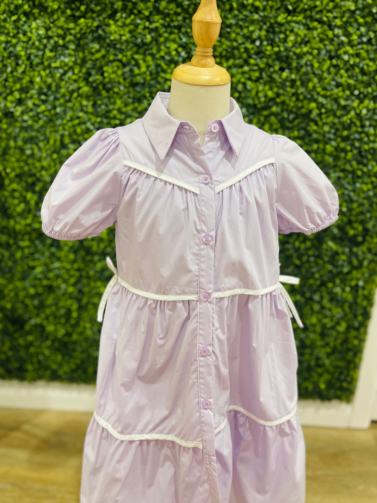 Contrast Piping Ribbon Buttoned Dress | Lilac