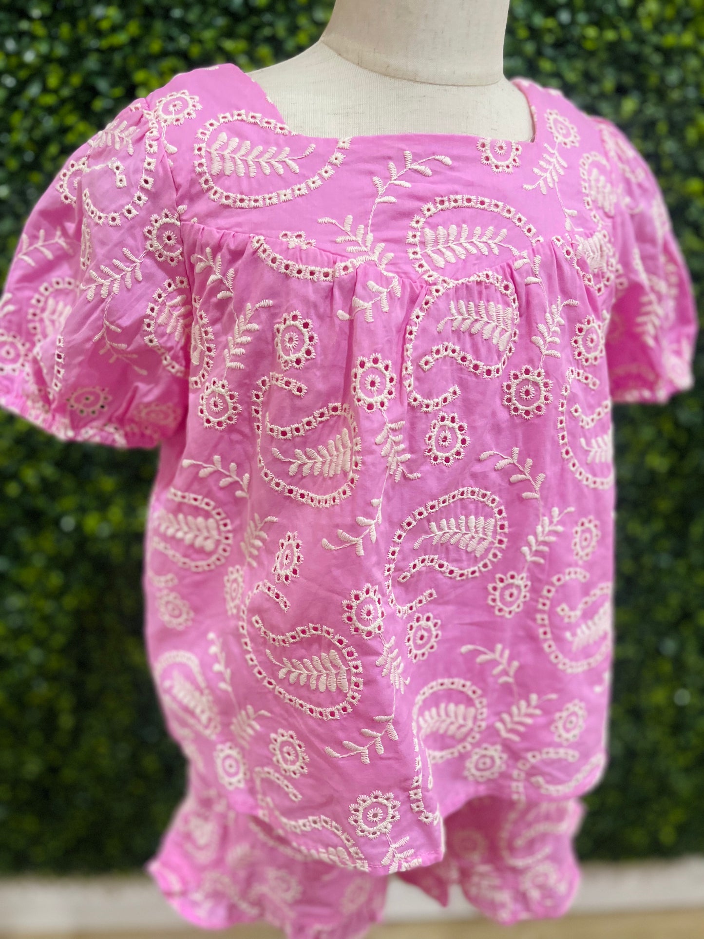 Paisley Embroidered Shorts Set | Pink