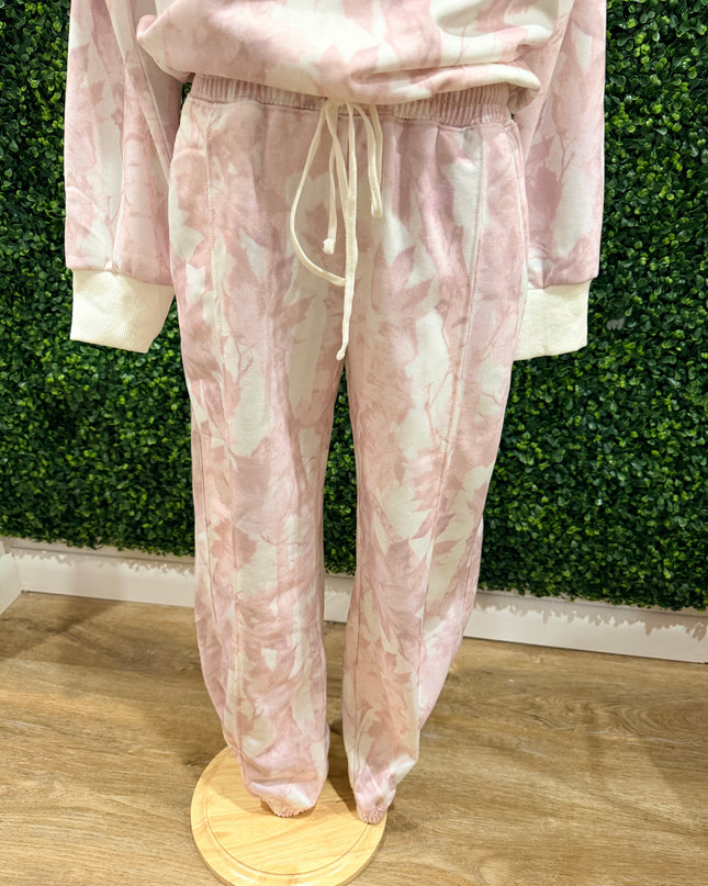 Leaf Printed Fleece Sweatpants | Pale Pink