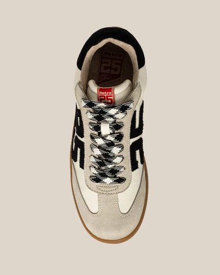 Retro 25 Adult | Black & White