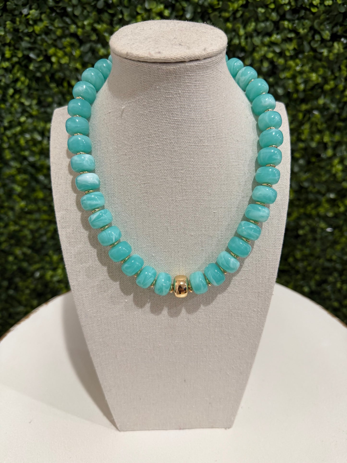 Chunky Resin Bead Necklace | Turquoise