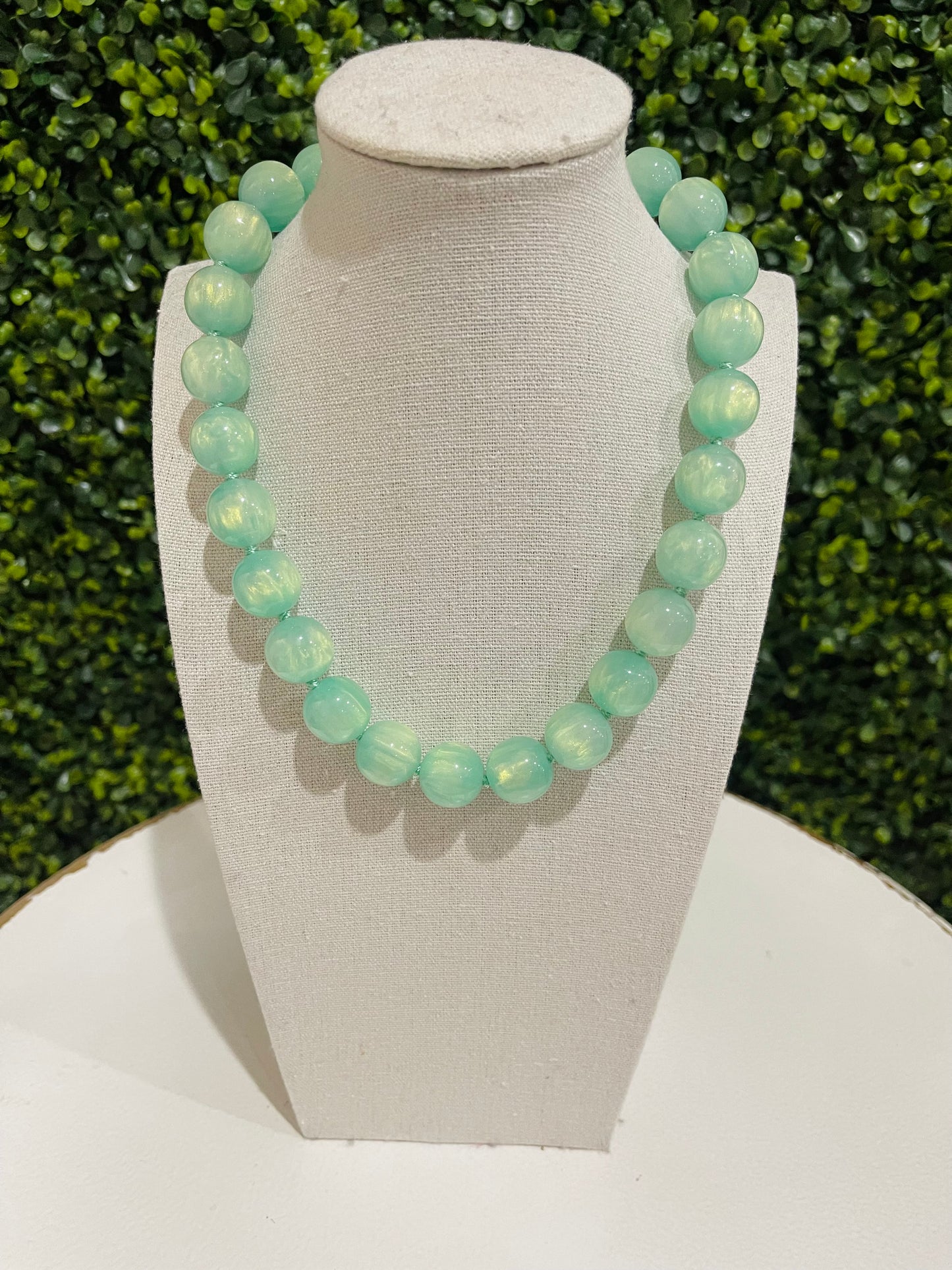 Chunky Magnetic Bead Necklace | Mint