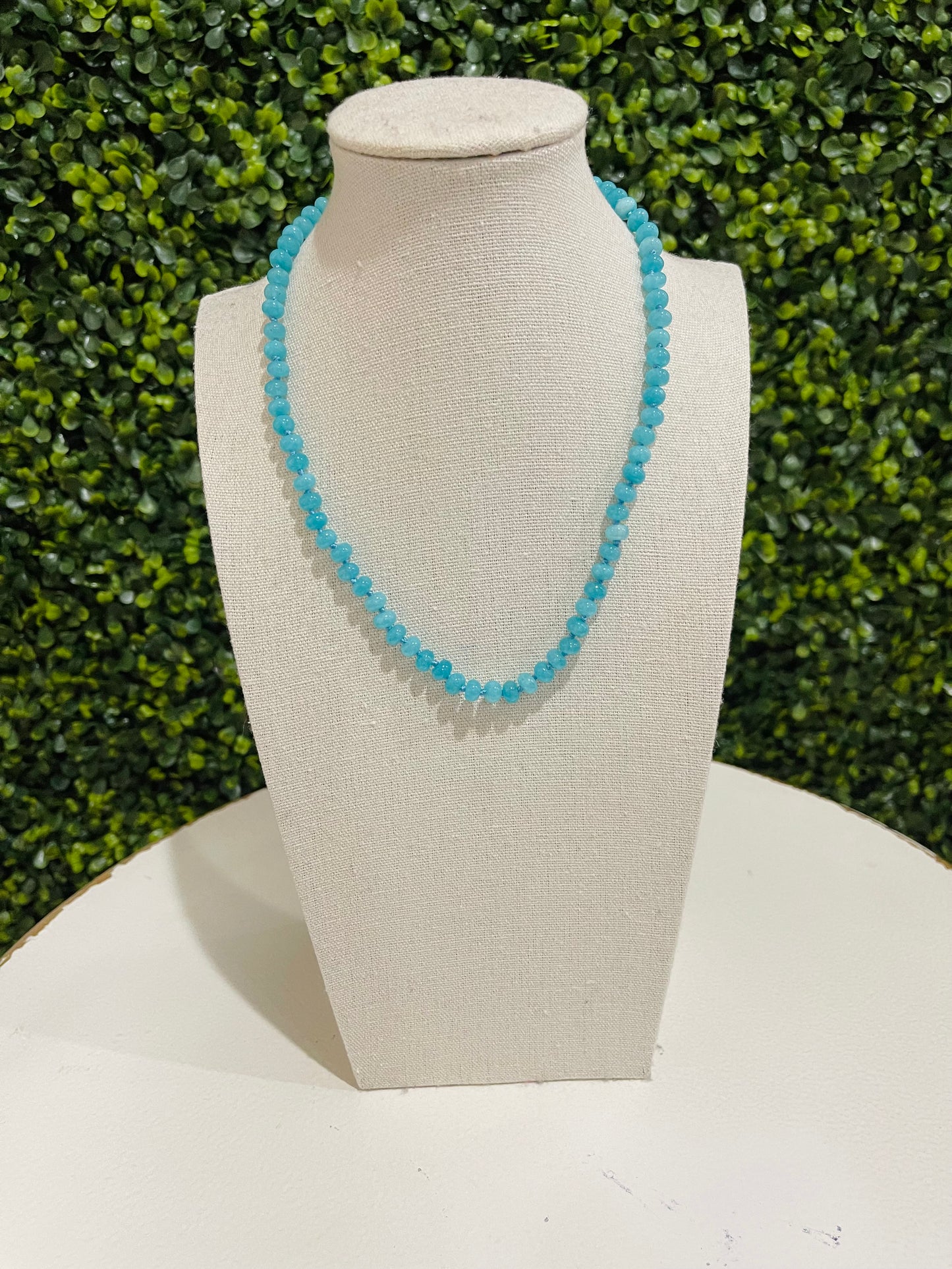 Mini Beads Magnetic Clasp Necklace | Blue