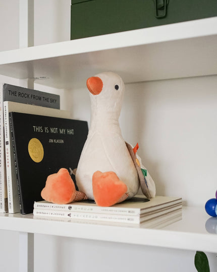 Sweetie Snuggles™ Plush: Goose