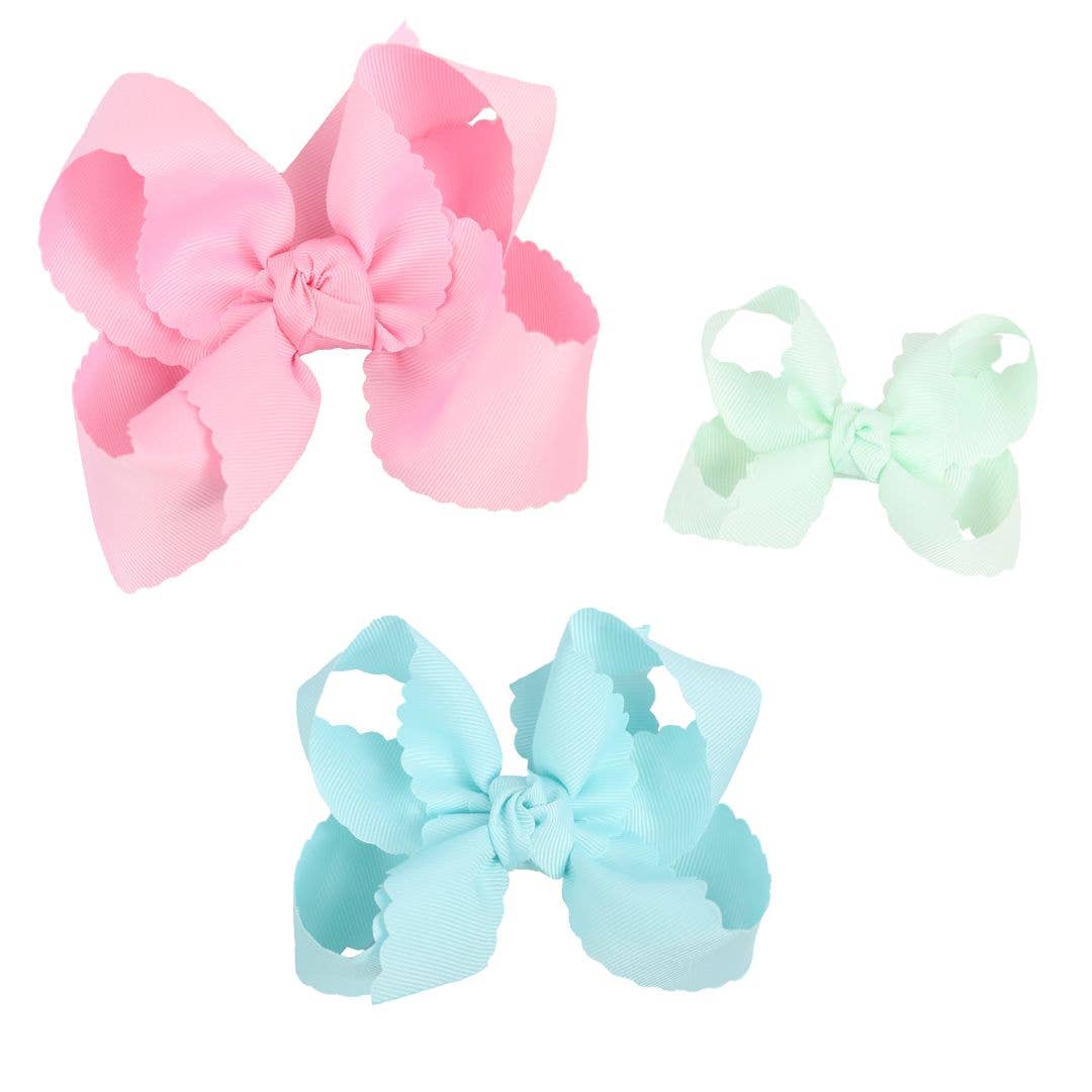 SCALLOPED EDGE BOW: Antique White / 5.5" Extra Large - 2.25" Ribbon on Alligator Clip