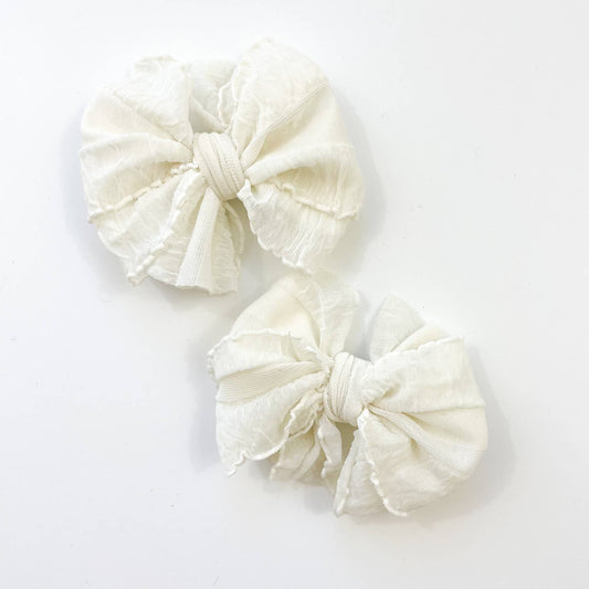 Ruffle Clip Set- Ivory