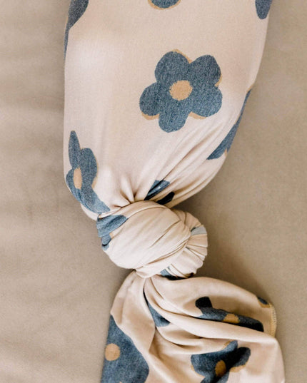 Knit Swaddle Blanket - Gemma In Tan
